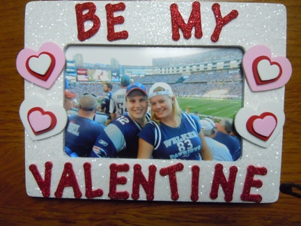 how to make a Valentine picture frame